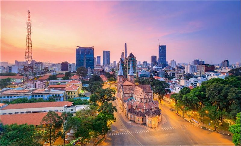Buôn Ma Thuột cách TP HCM bao xa?