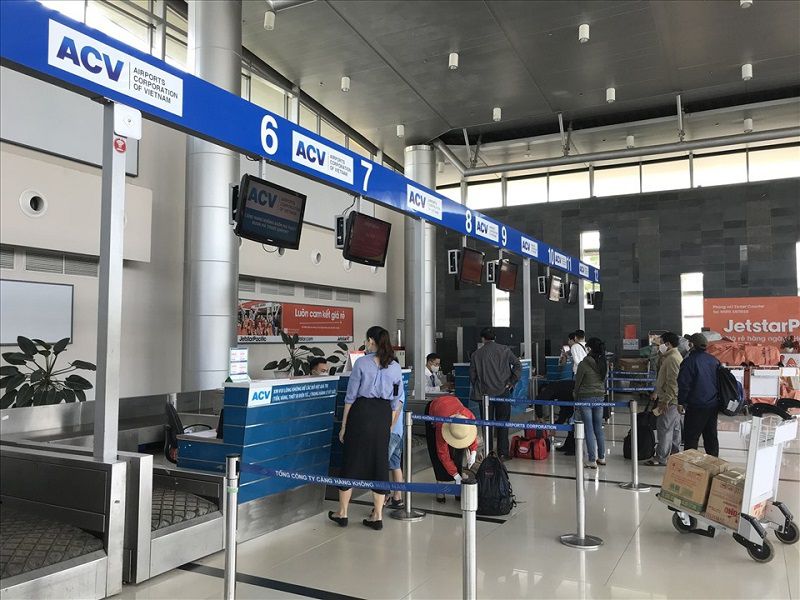 Hành khách nên chuẩn bị đầy đủ giấy tờ và đến sân bay trước giờ khởi hành ít nhất 90 phút.